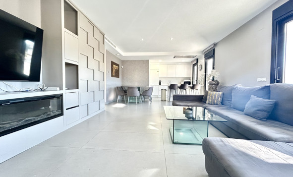 Reventa - 3. Casa indepiende - Los Balcones - Costa Blanca Sur