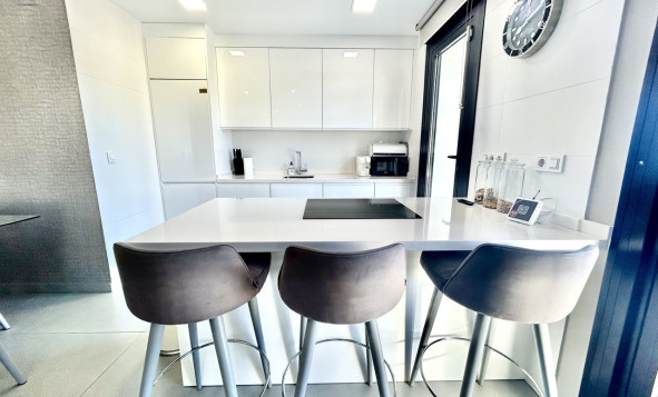 Reventa - 3. Casa indepiende - Los Balcones - Costa Blanca Sur