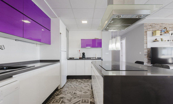 Resale - 1. Apartment / flat - Torrevieja - Costa Blanca South