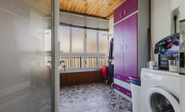 Resale - 1. Apartment / flat - Torrevieja - Costa Blanca South