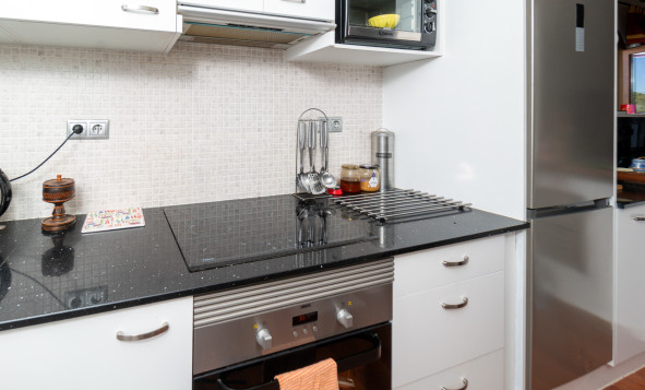 Resale - 4. Semi-detached villa - Villamartin - Costa Blanca South