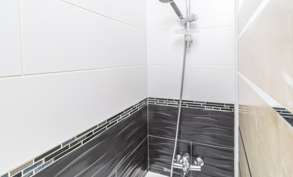 Resale - 4. Semi-detached villa - Villamartin - Costa Blanca South