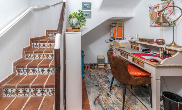 Resale - 4. Semi-detached villa - Villamartin - Costa Blanca South