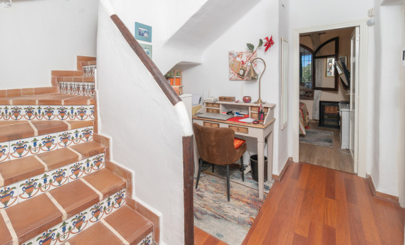 Resale - 4. Semi-detached villa - Villamartin - Costa Blanca South