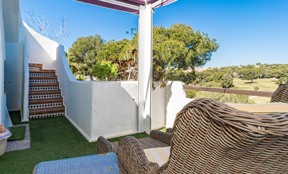 Resale - 4. Semi-detached villa - Villamartin - Costa Blanca South