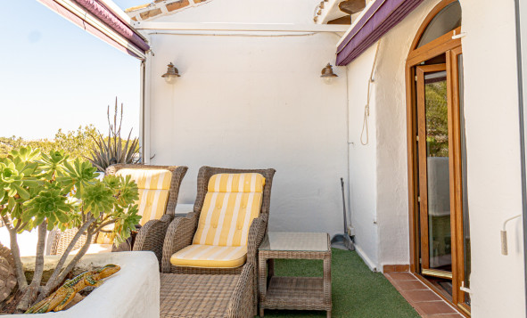 Resale - 4. Semi-detached villa - Villamartin - Costa Blanca South