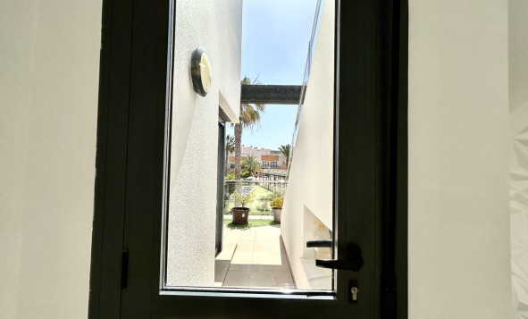 Resale - 2. Town house - Los Dolses - Costa Blanca South