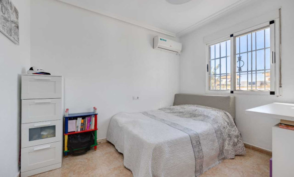 Reventa - 2. Chalet adosado - Torrevieja - Costa Blanca Sur