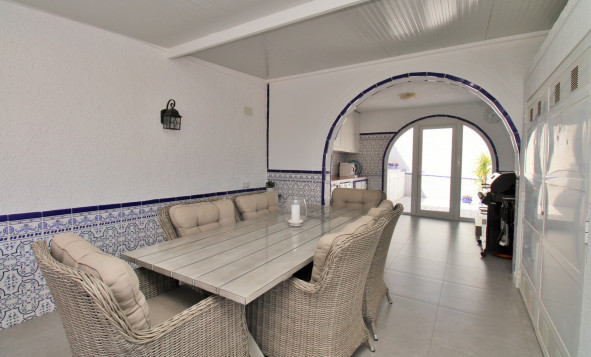Resale - 3. Detached house - Villamartin - Costa Blanca South