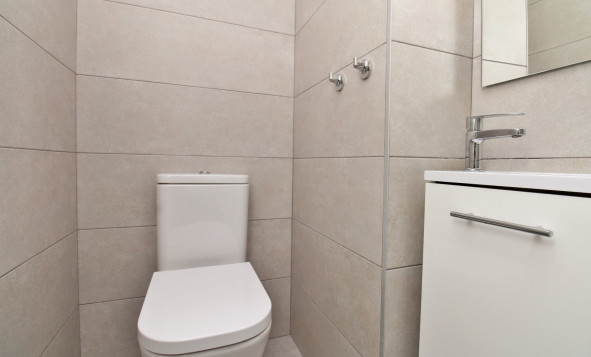 Resale - 3. Detached house - Villamartin - Costa Blanca South