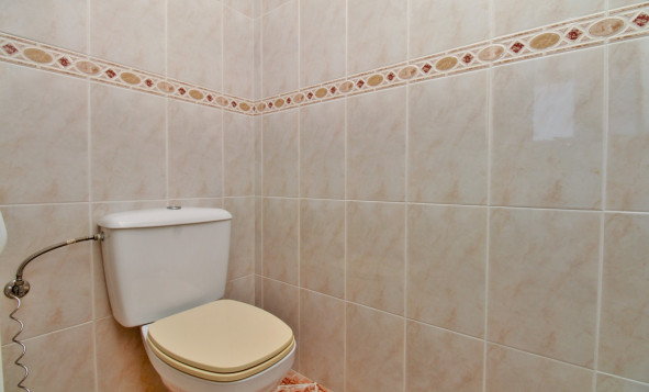 Resale - 3. Detached house - Villamartin - Costa Blanca South