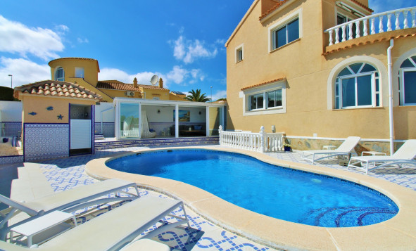 Resale - 3. Detached house - Villamartin - Costa Blanca South