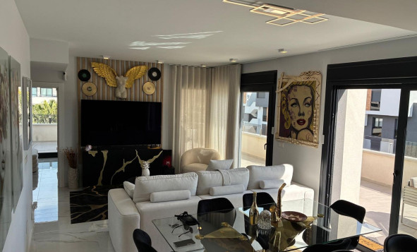 Reventa - 1. Apartamento / piso - Los Altos - Costa Blanca Sur