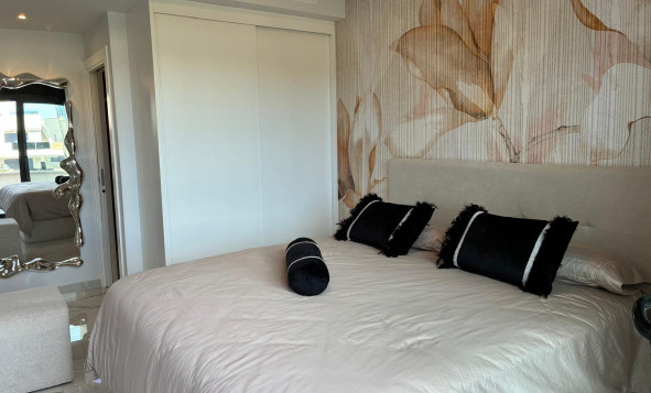 Reventa - 1. Apartamento / piso - Los Altos - Costa Blanca Sur