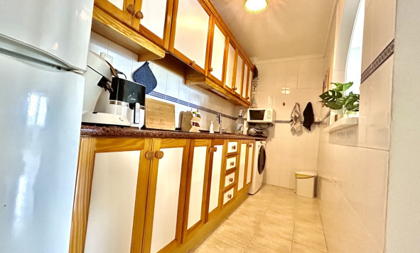 Resale - 1. Apartment / flat - Torrevieja - Costa Blanca South