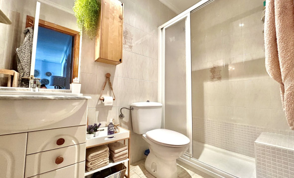 Resale - 1. Apartment / flat - Torrevieja - Costa Blanca South