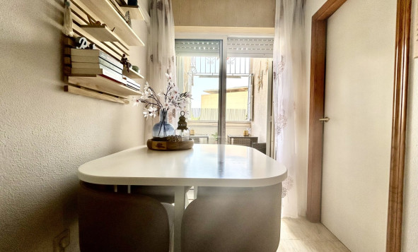 Resale - 1. Apartment / flat - Torrevieja - Costa Blanca South