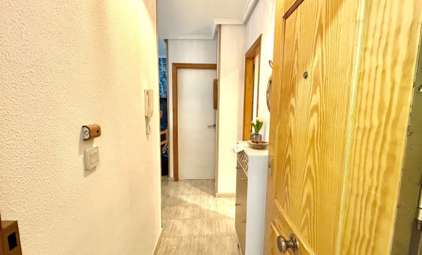 Resale - 1. Apartment / flat - Torrevieja - Costa Blanca South