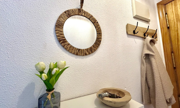 Resale - 1. Apartment / flat - Torrevieja - Costa Blanca South