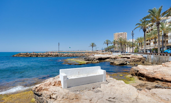 Resale - 1. Apartment / flat - Torrevieja - Playa de Los Locos-Curva del Palangre