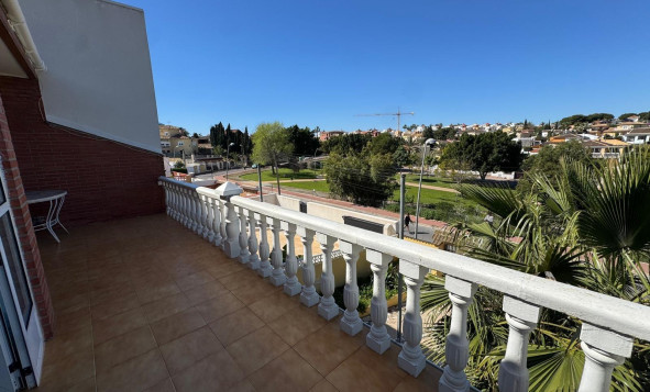 Reventa - 3. Casa indepiende - Torrevieja - Costa Blanca Sur