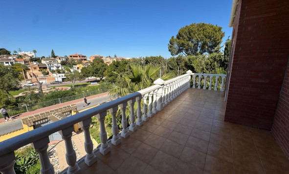 Reventa - 3. Casa indepiende - Torrevieja - Costa Blanca Sur