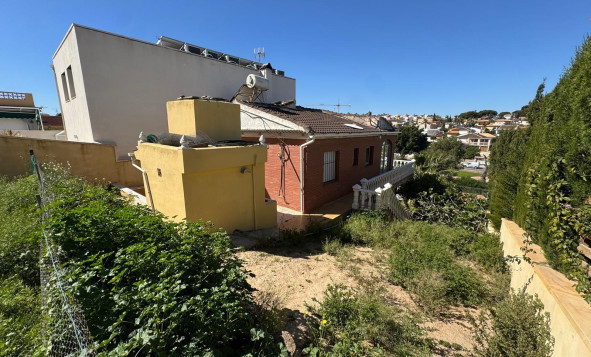 Reventa - 3. Casa indepiende - Torrevieja - Costa Blanca Sur