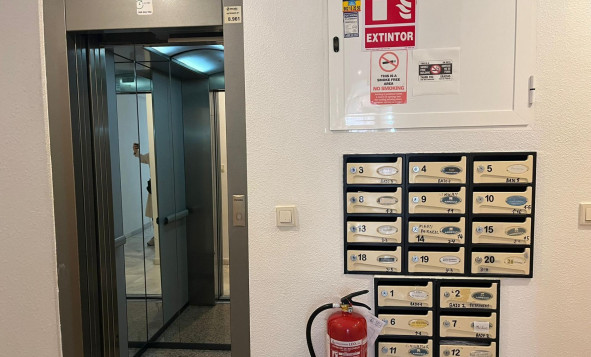 Reventa - 1. Apartamento / piso - Torrevieja - Costa Blanca Sur