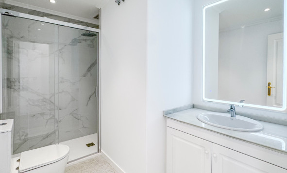 Reventa - 1. Apartamento / piso - Orihuela Costa - Costa Blanca Sur