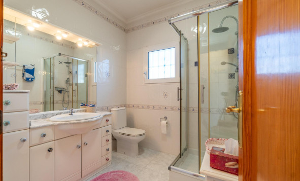 Reventa - 3. Casa indepiende - Orihuela Costa - Costa Blanca Sur