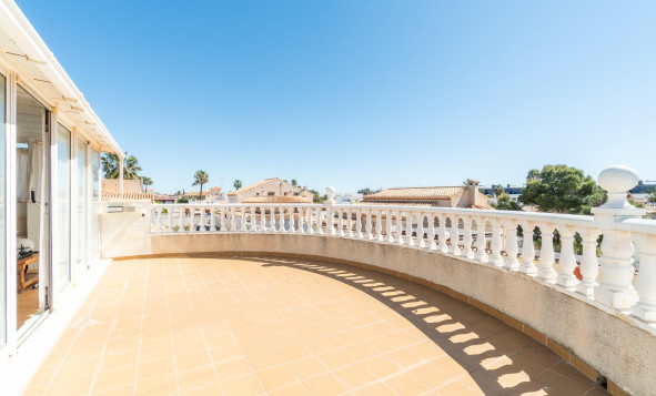 Reventa - 3. Casa indepiende - Orihuela Costa - Costa Blanca Sur