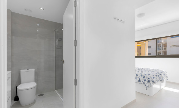 Reventa - 1. Apartamento / piso - Orihuela Costa - Costa Blanca Sur