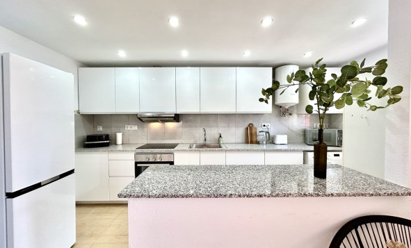 Reventa - 1. Apartamento / piso - Villamartin - Costa Blanca Sur