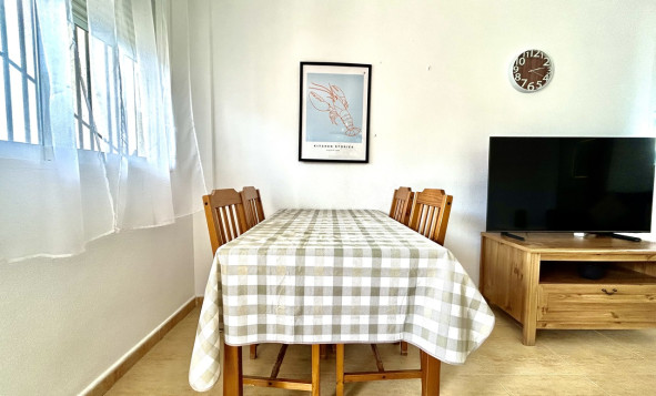 Reventa - 1. Apartamento / piso - Villamartin - Costa Blanca Sur