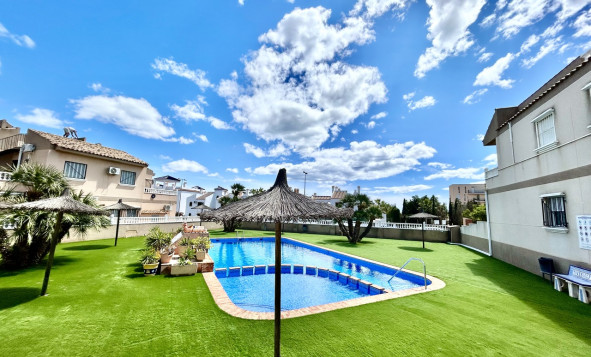 Reventa - 1. Apartamento / piso - Villamartin - Costa Blanca Sur