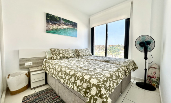 Reventa - 1. Apartamento / piso - Villamartin - Costa Blanca Sur