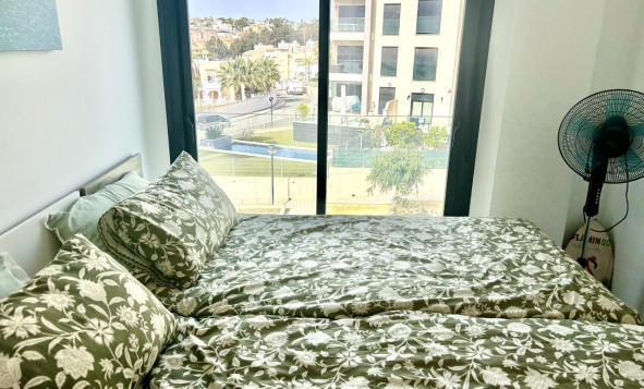 Reventa - 1. Apartamento / piso - Villamartin - Costa Blanca Sur