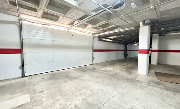 Reventa - 1. Apartamento / piso - Villamartin - Costa Blanca Sur