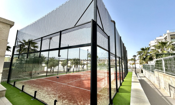 Reventa - 1. Apartamento / piso - Villamartin - Costa Blanca Sur