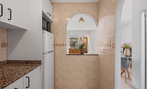 Herverkoop - 1. Appartement / flat - Daya Nueva - Costa Blanca Zuid