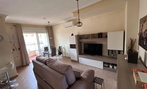 Reventa - 1. Apartamento / piso - Jacarilla - Costa Blanca Sur