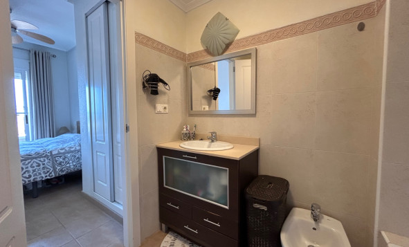 Reventa - 1. Apartamento / piso - Jacarilla - Costa Blanca Sur