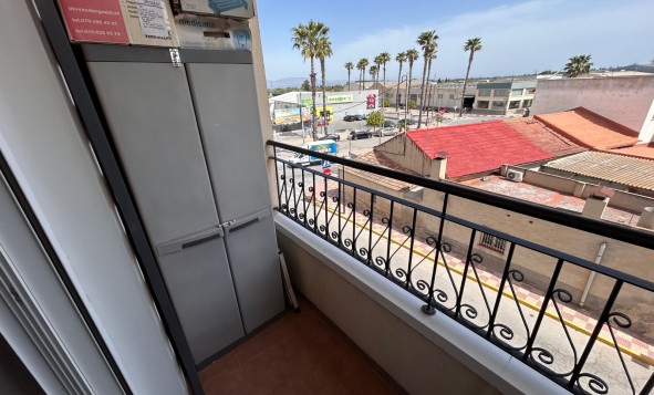 Reventa - 1. Apartamento / piso - Jacarilla - Costa Blanca Sur