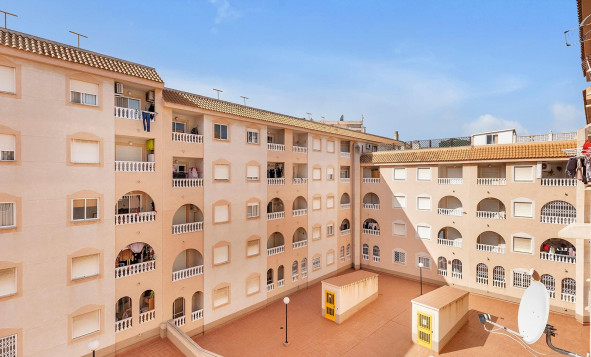 Herverkoop - 1. Appartement / flat - Torrevieja - Costa Blanca Zuid