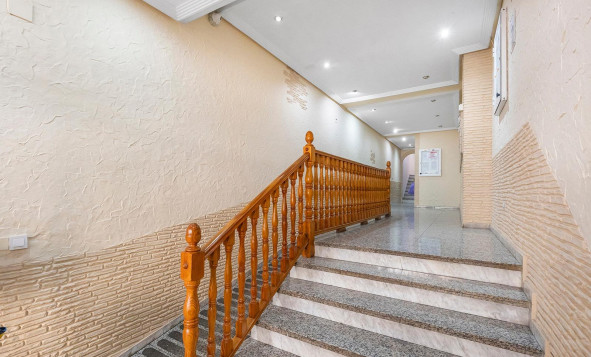 Herverkoop - 1. Appartement / flat - Torrevieja - Costa Blanca Zuid