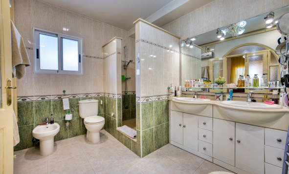 Resale - 3. Detached house - Benimar - Costa Blanca South