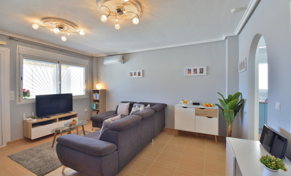 Resale - 4. Semi-detached villa - Ciudad Quesada - Costa Blanca South