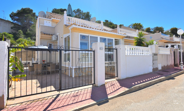 Resale - 4. Semi-detached villa - Ciudad Quesada - Costa Blanca South