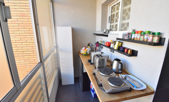 Resale - 1. Apartment / flat - Daya Nueva - Costa Blanca South