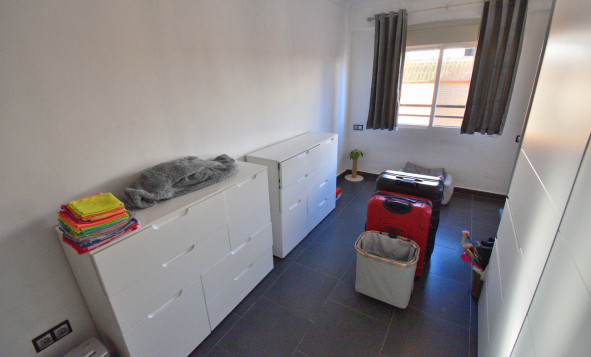 Resale - 1. Apartment / flat - Daya Nueva - Costa Blanca South